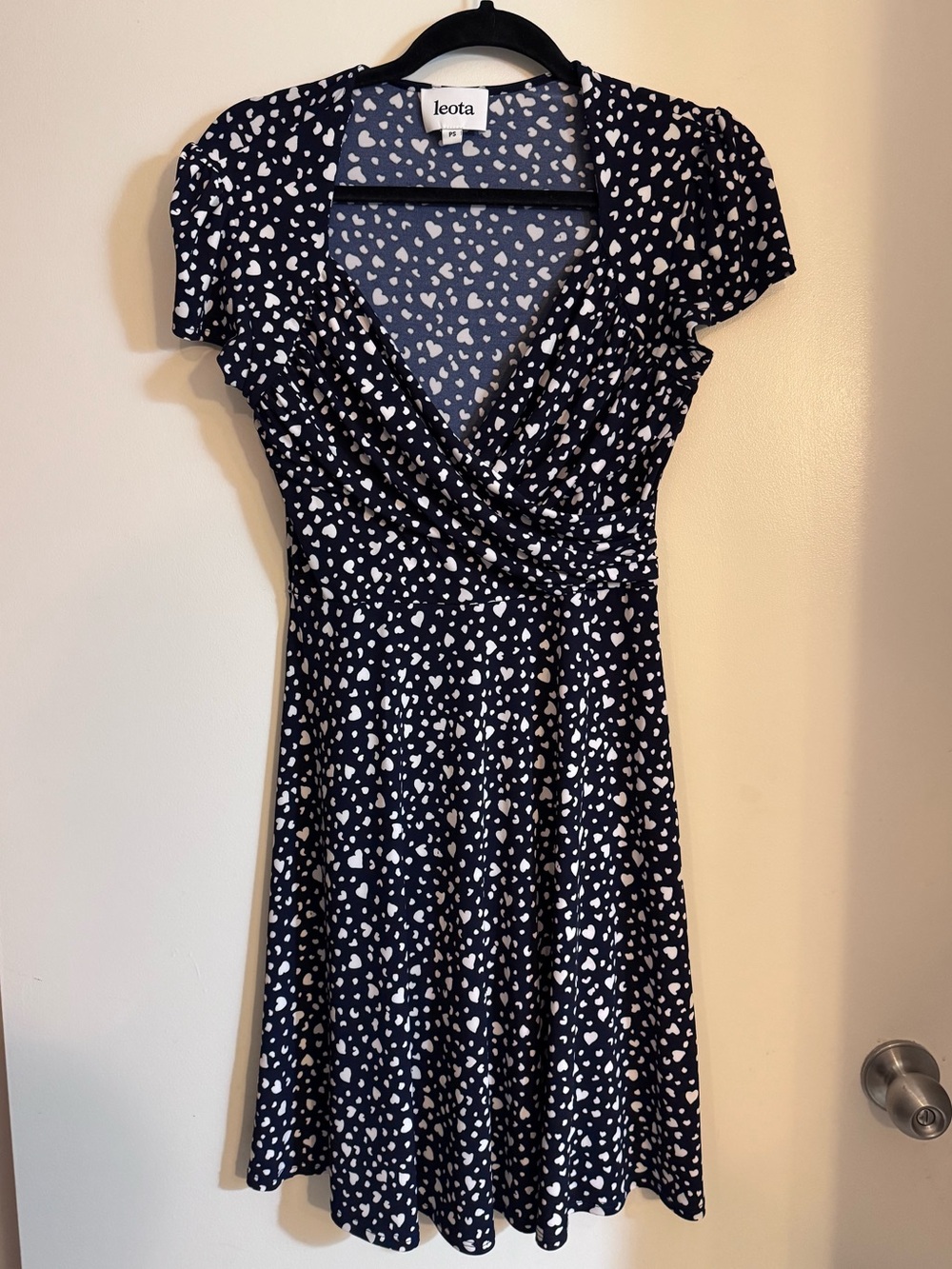 Leota Navy Heart Print Jersey Cap Sleeve Faux Wrap Dress, Petite Small